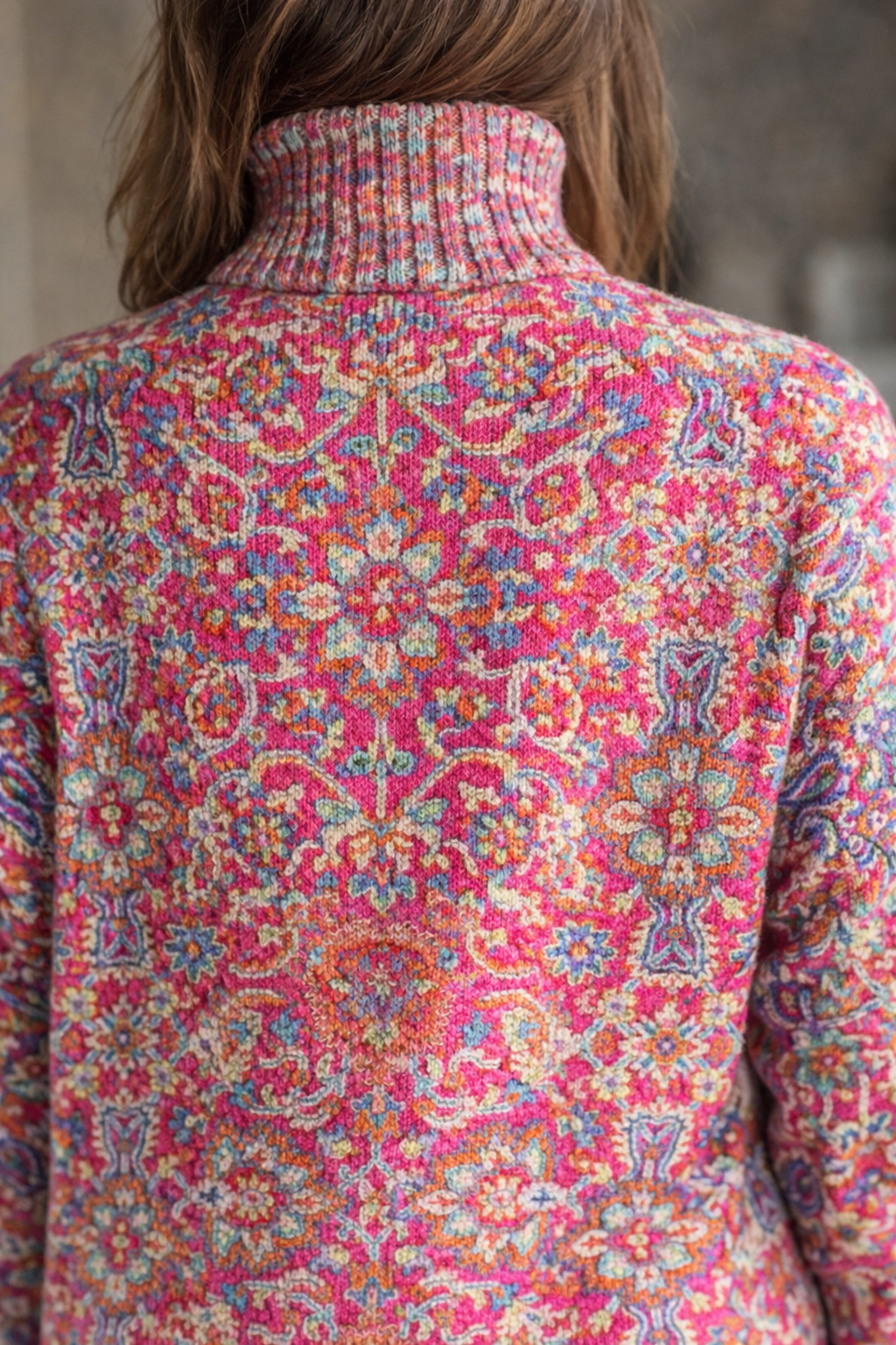 Martha - Retro Ethnic Floral Turtleneck