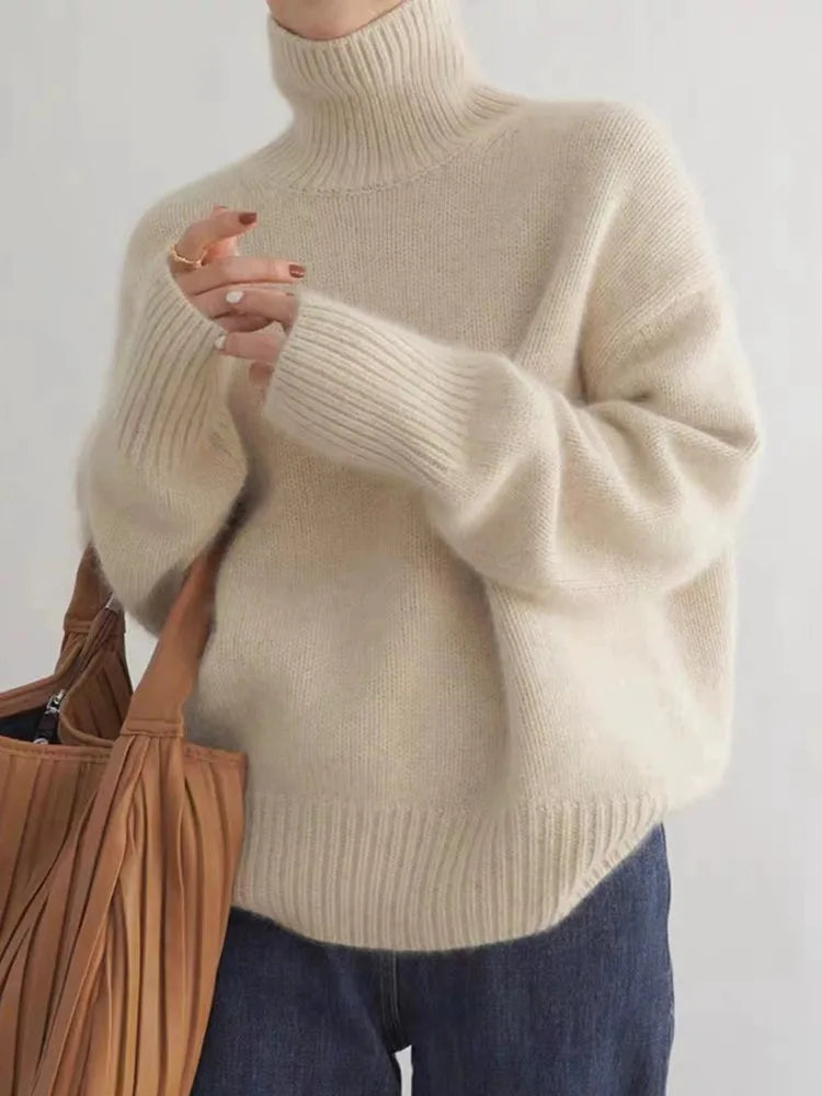 Solvina - Classic Turtleneck Sweater